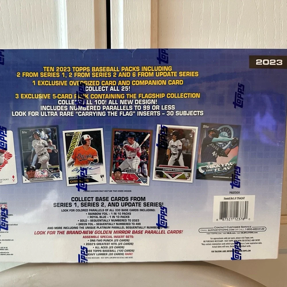 Topps 2023 Flagship collection